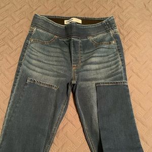 Old Navy pull on jeggings